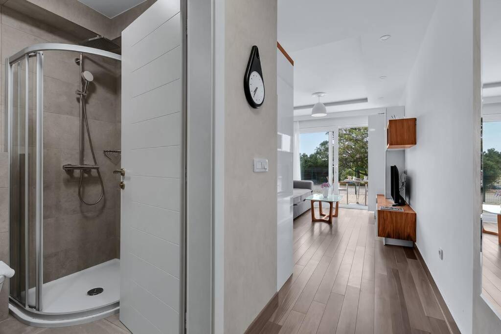 Brotis - Studioapartment - Makarska Exklusiv Promajna Exteriör bild